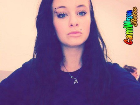 Vediii hai la mia iniziale mlml <3 ti amo ahaha